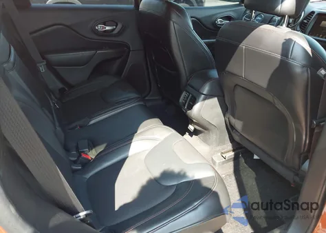 2015 Jeep Cherokee Trailhawk z USA, uszkodzony, nr VIN 1C4PJMBB9FW777381